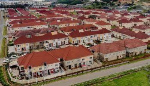 National housing programme: Over 7,000 applications received in a week, says Fashola